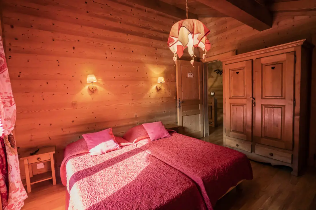 CHALET 15 PERSONen
