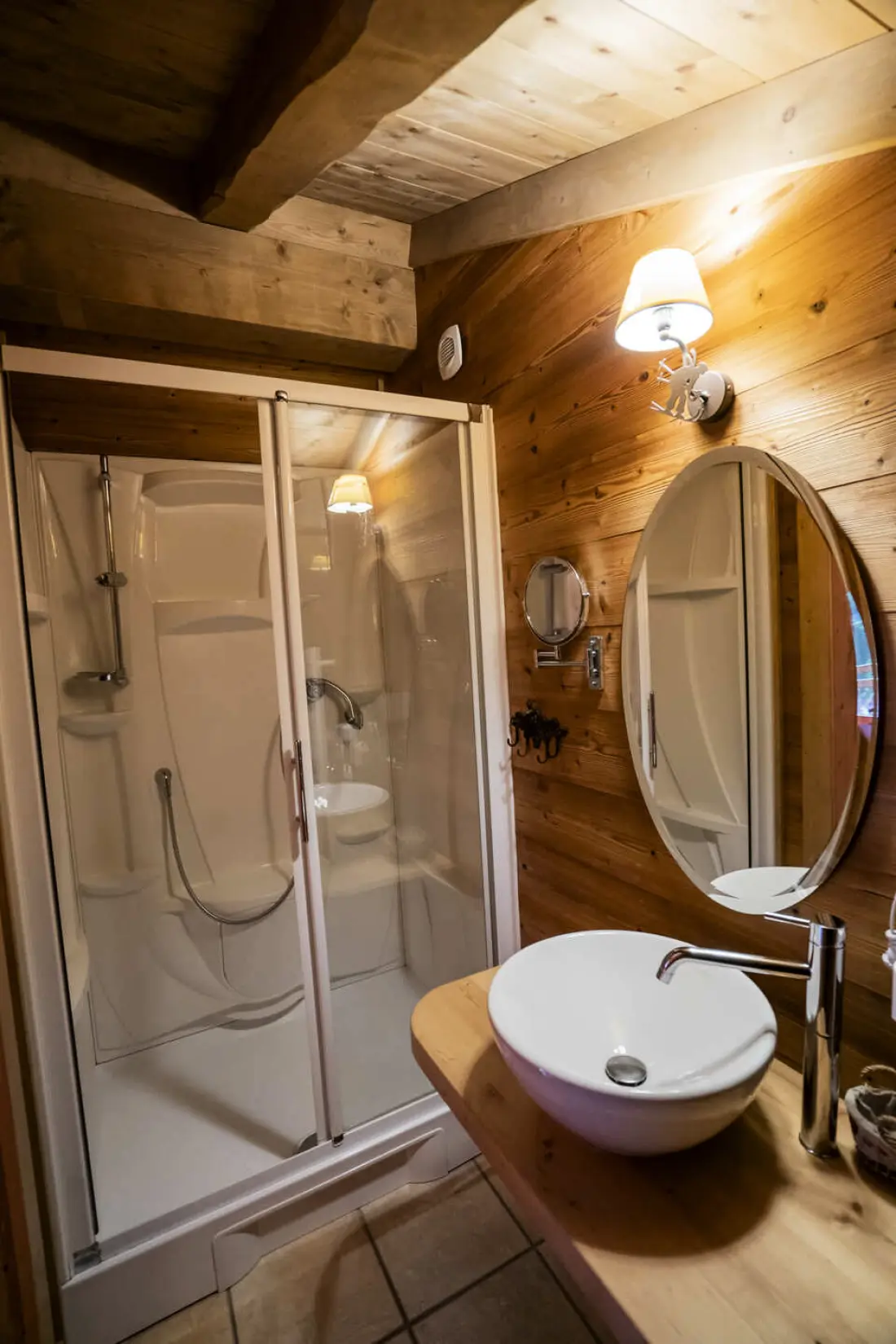 CHALET 15 PERSONen