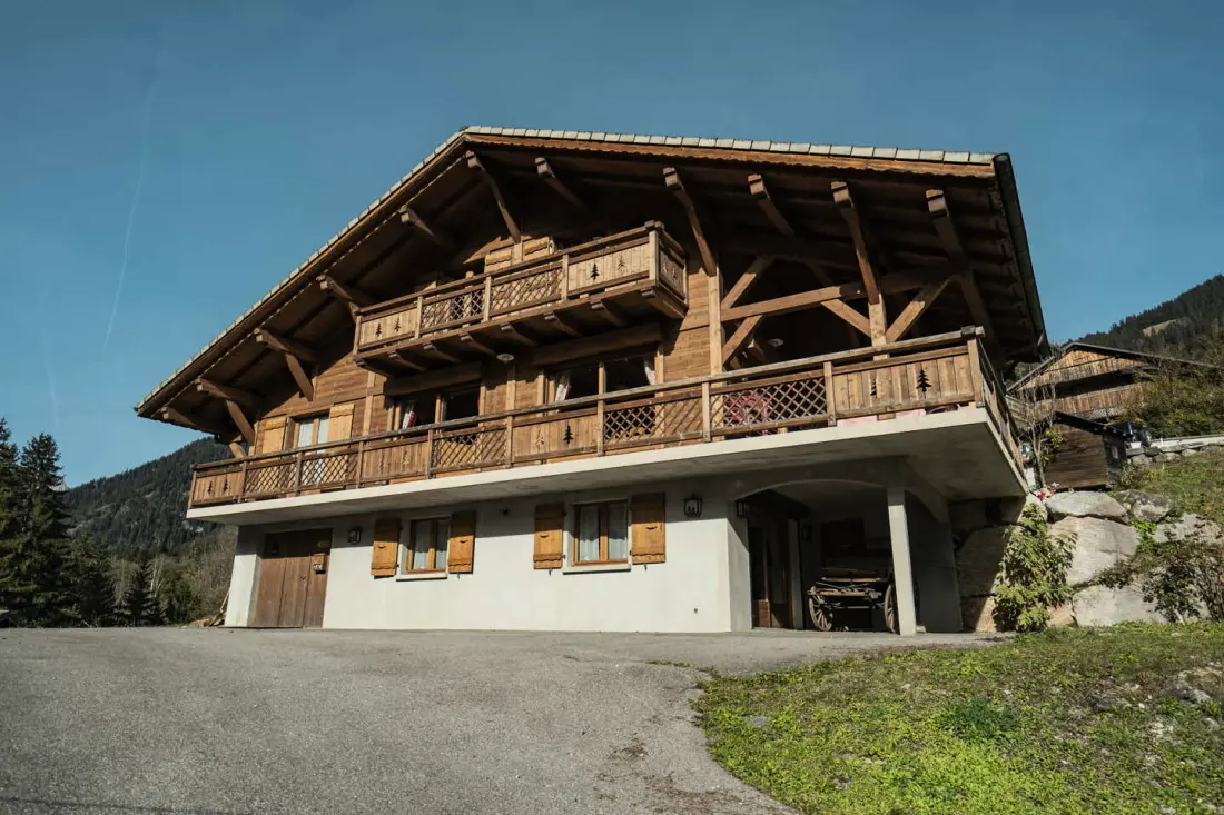 CHALET 15 PERSONen
