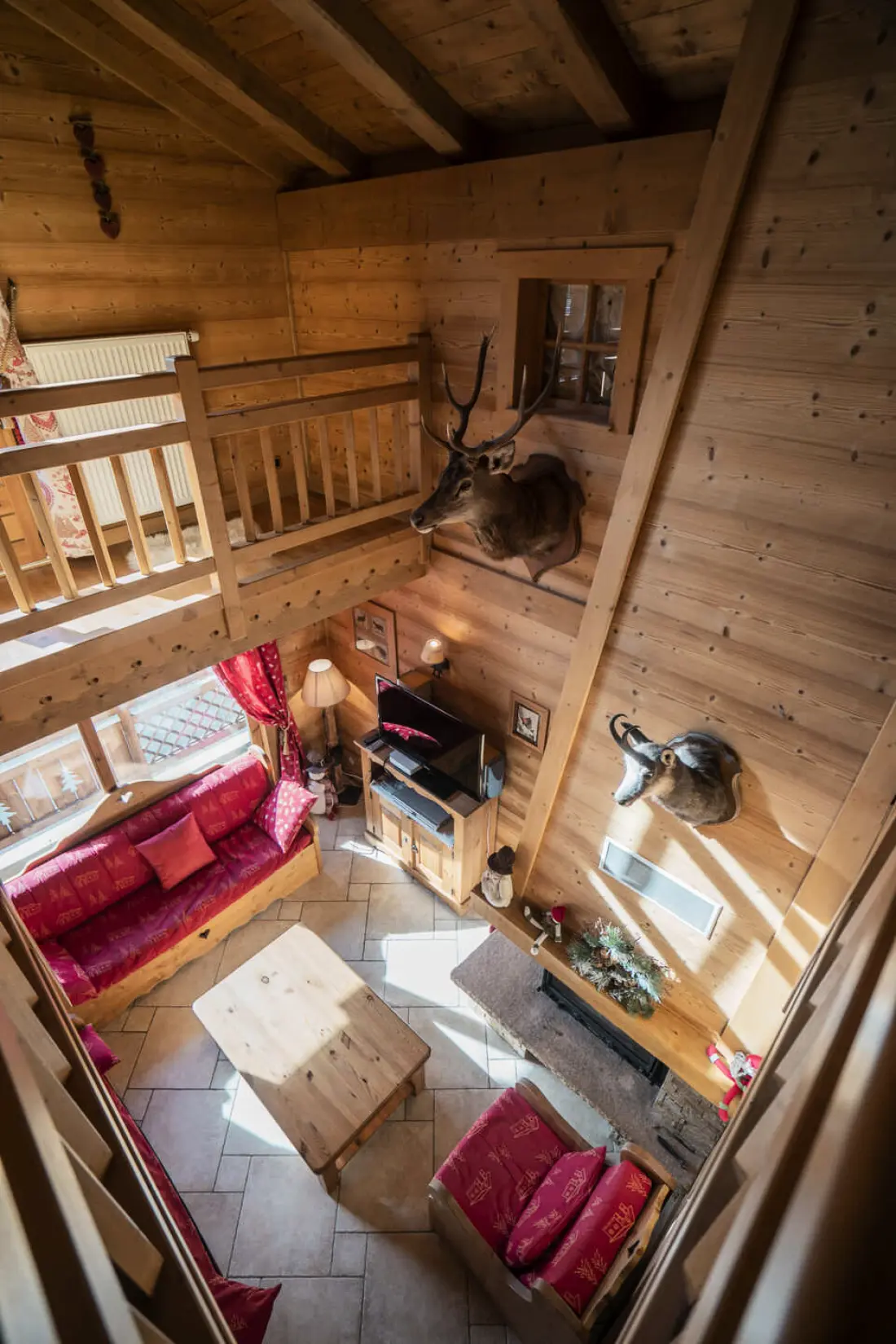 CHALET 15 PERSONen