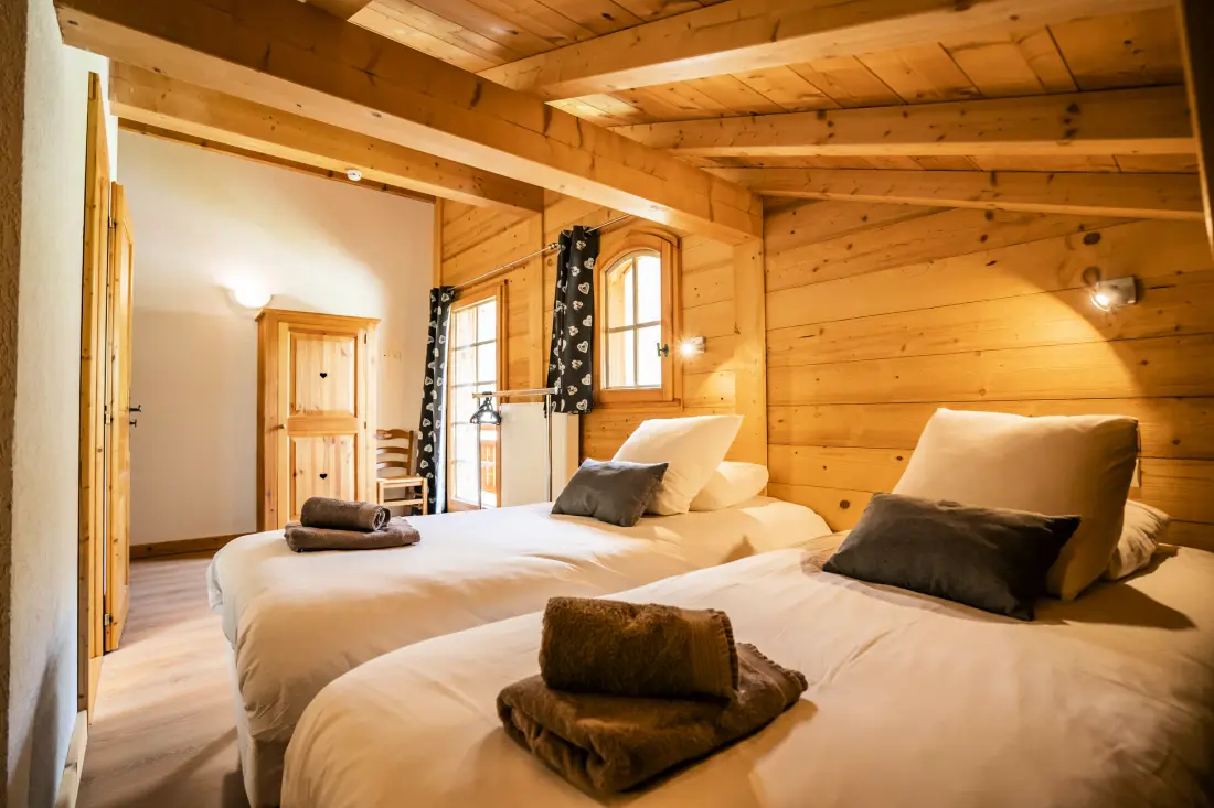 CHALET 15 PERSONen