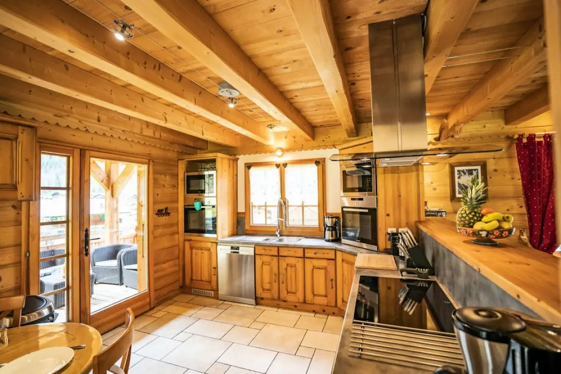 CHALET 15 PERSONen