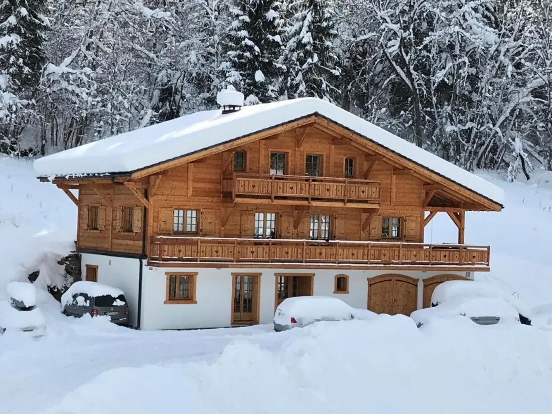 CHALET 15 PERSONen