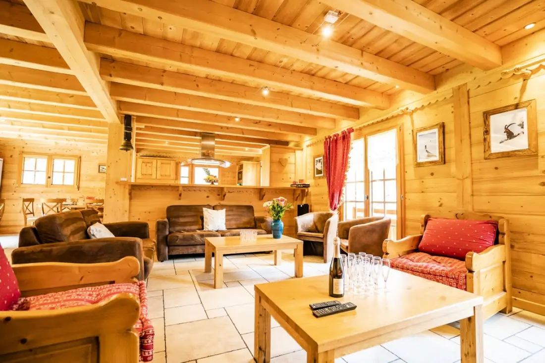 CHALET 15 PERSONen