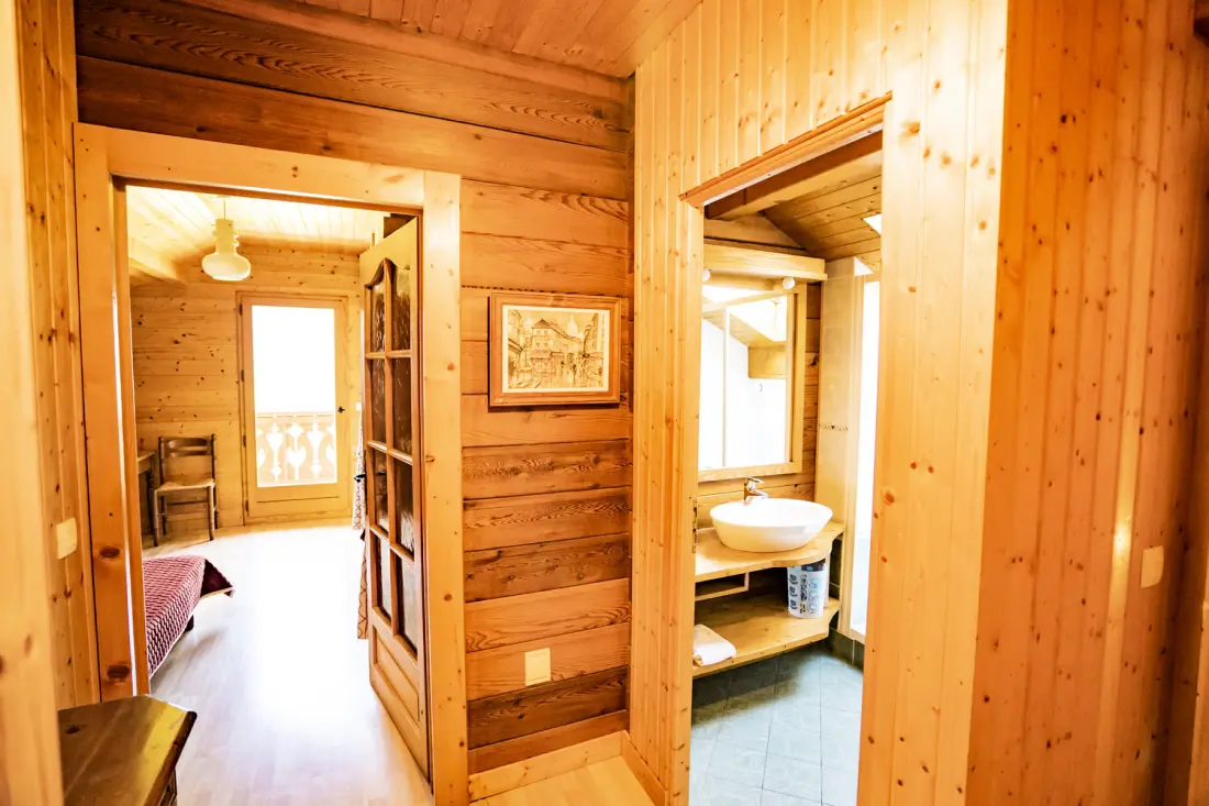 CHALET 9
