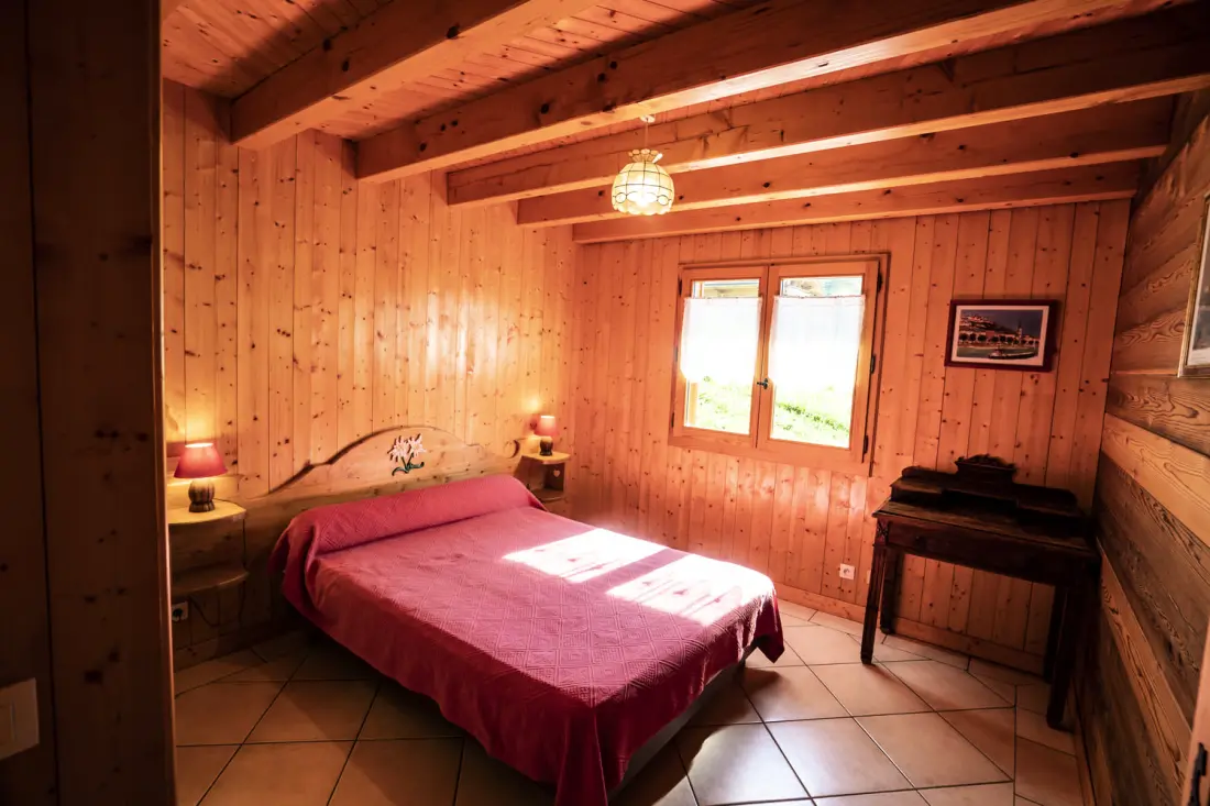 CHALET 9