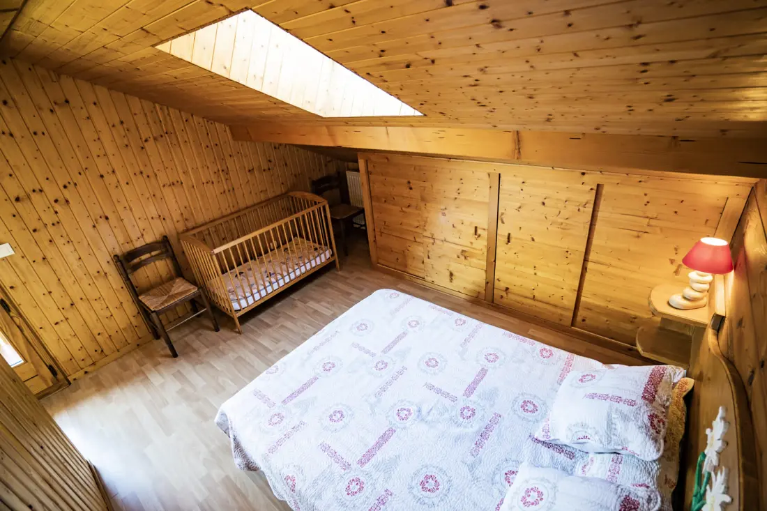 CHALET 9