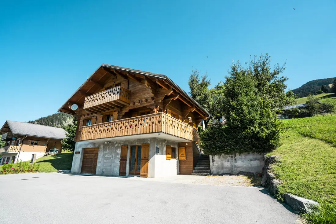 CHALET 9