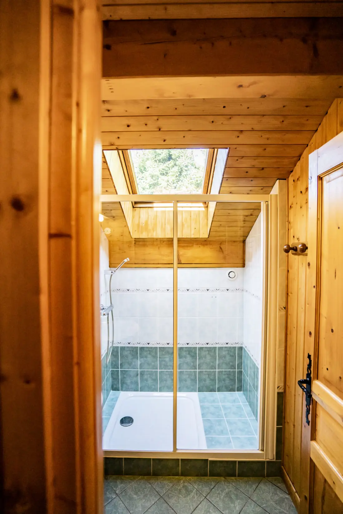 CHALET 9
