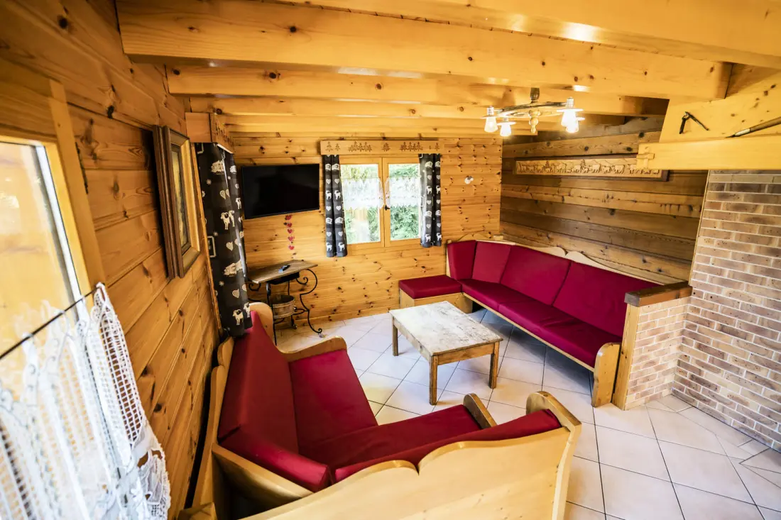 CHALET 9
