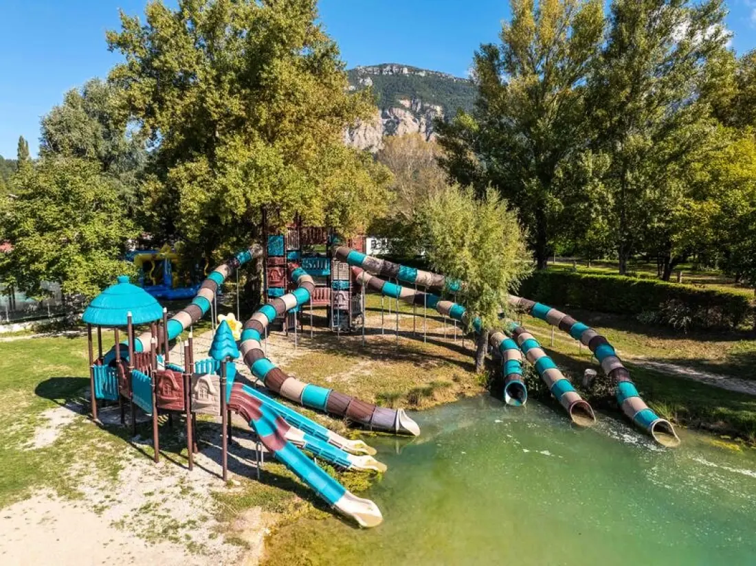Campingplatz Le Lac Bleu 4 Sterne★★★★