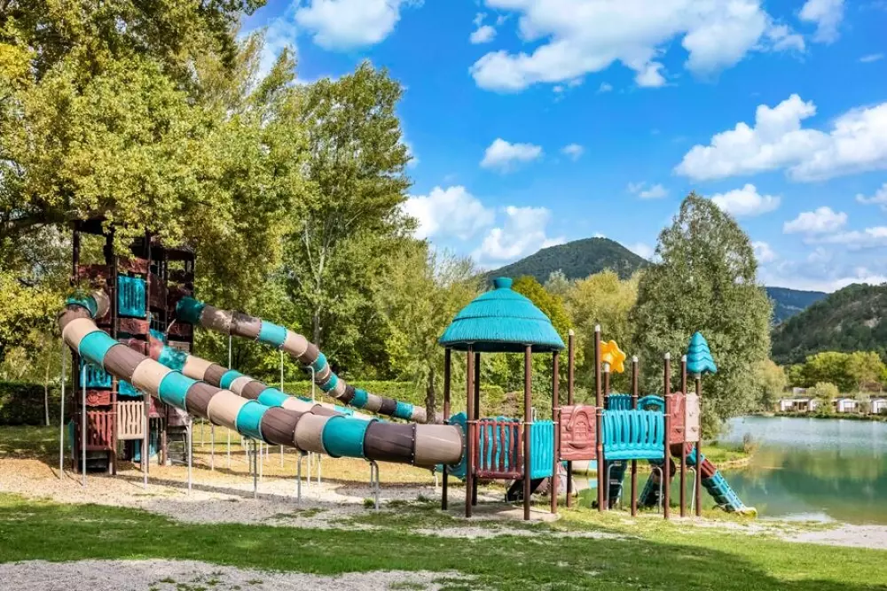 Campsite Le Lac Bleu 4 Stars★★★★