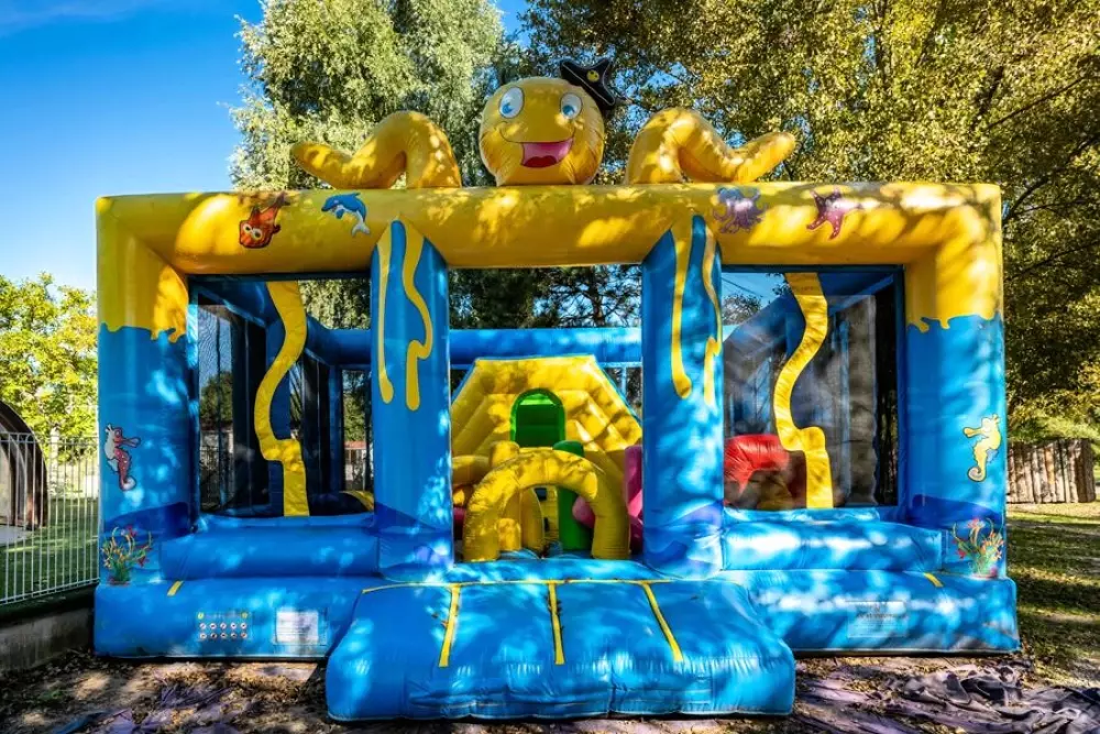 Campsite Le Lac Bleu 4 Stars★★★★