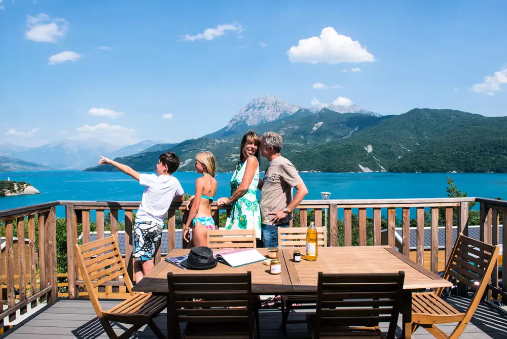 Camping l'Ecrin du Lac 3 Sterren★★★