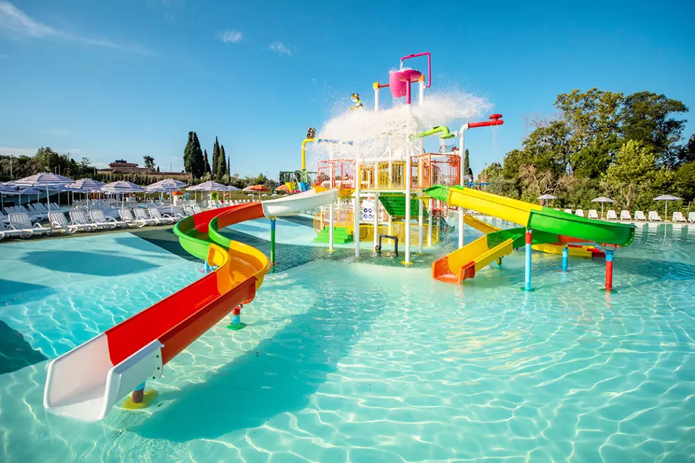 Camping Cisano & San Vito 5 Sterren★★★★★