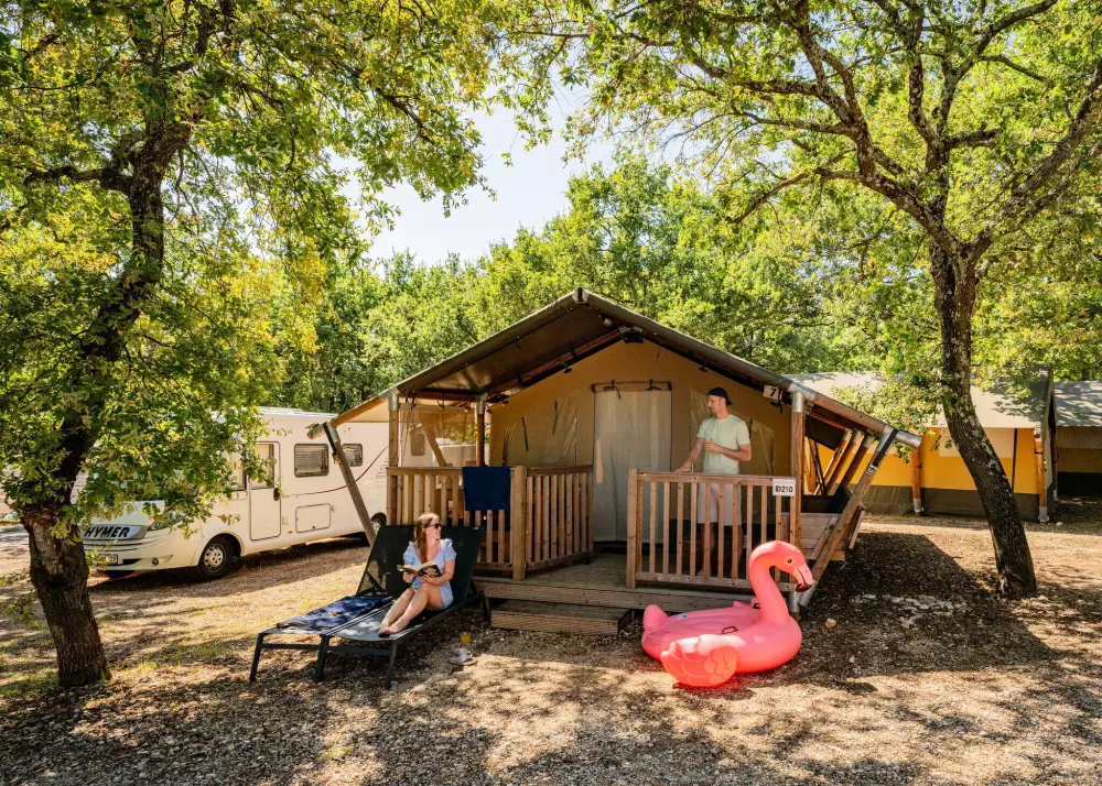 Camping Cisano & San Vito 5 Sterren★★★★★