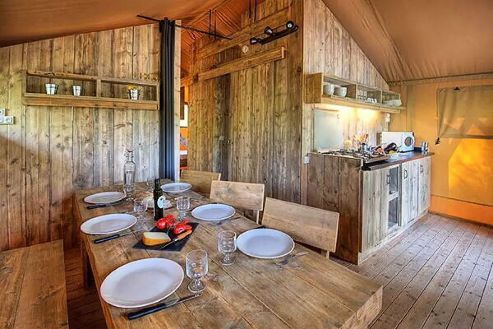 Camping Cisano & San Vito 5 Sterren★★★★★