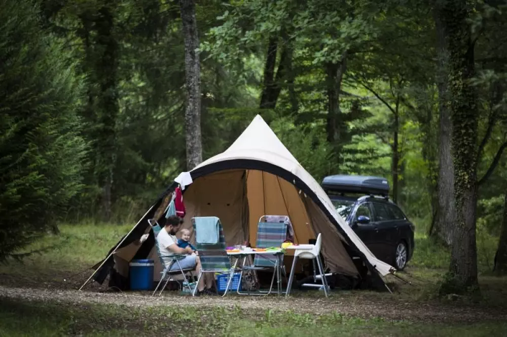 Ushuaïa Villages - Camping au Bois Joli 4 Gwiazdy★★★★