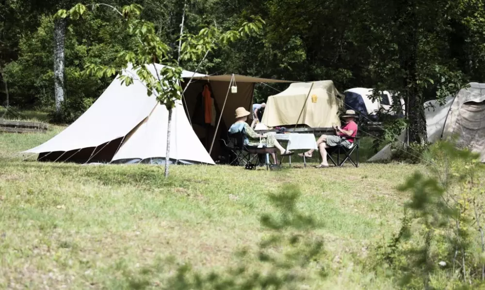 Ushuaïa Villages - Camping au Bois Joli 4 Gwiazdy★★★★