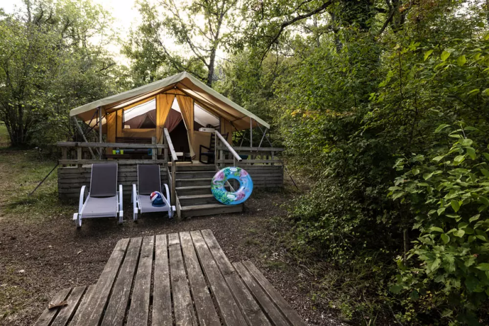 Ushuaïa Villages - Camping au Bois Joli 4 Gwiazdy★★★★