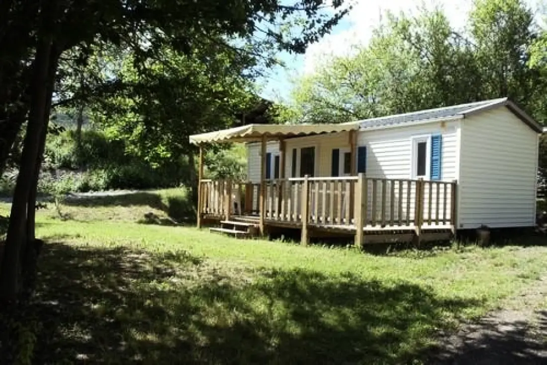 Flower Camping Le Clot du Jay 3 Csillagok★★★
