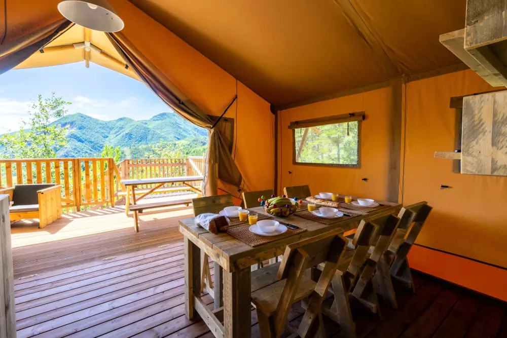 Flower Camping Le Clot du Jay 3 Sterren★★★