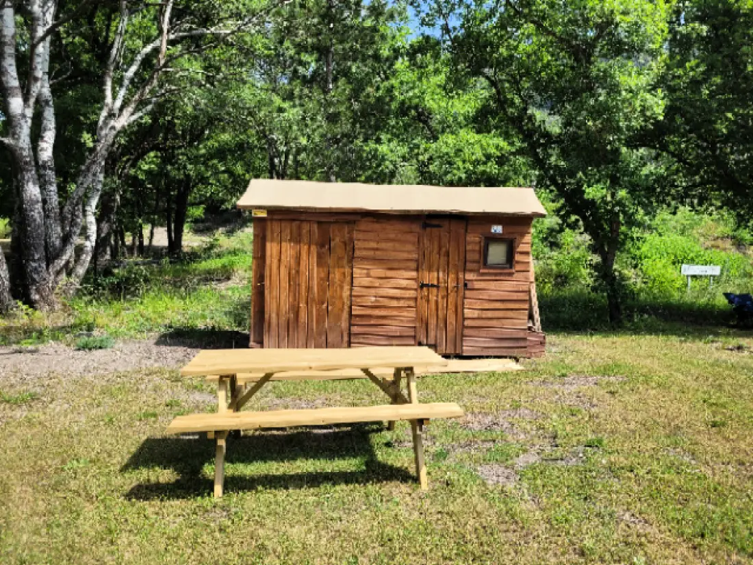 Flower Camping Le Clot du Jay 3 Csillagok★★★