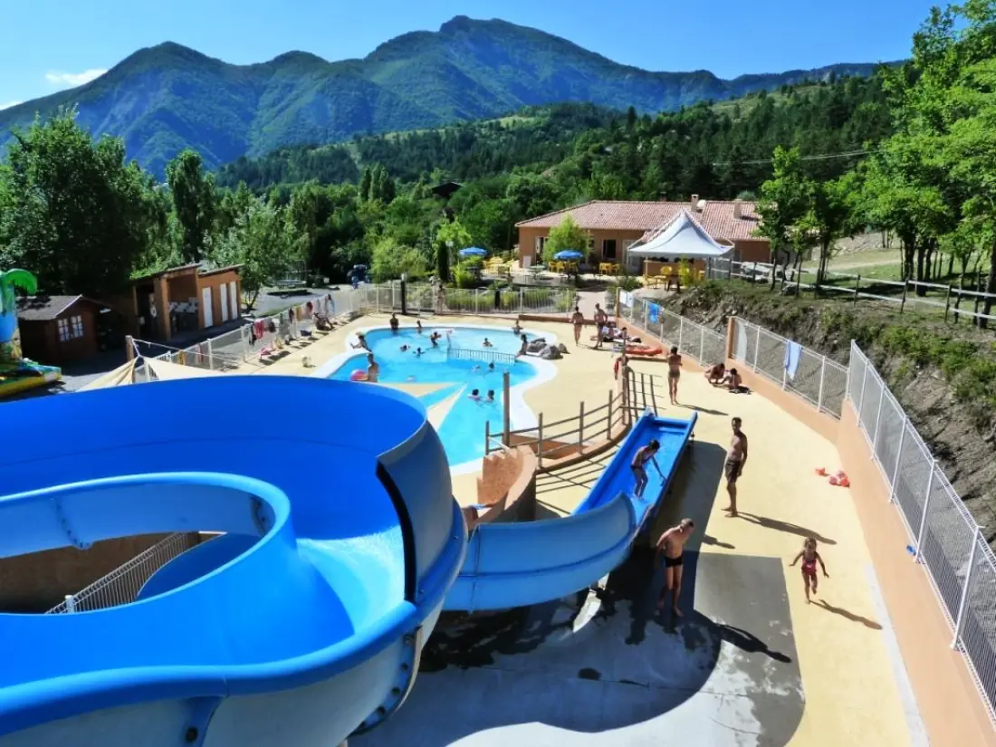 Flower Camping Le Clot du Jay 3 Csillagok★★★
