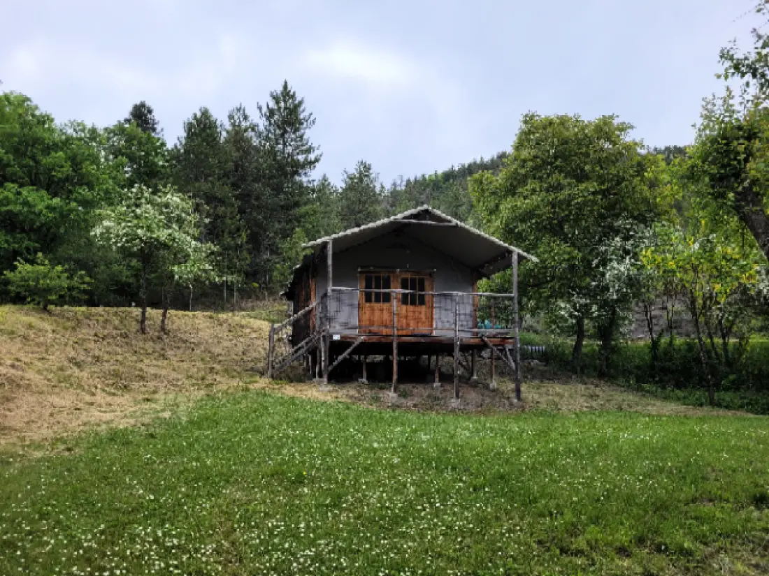 Flower Camping Le Clot du Jay 3 Csillagok★★★