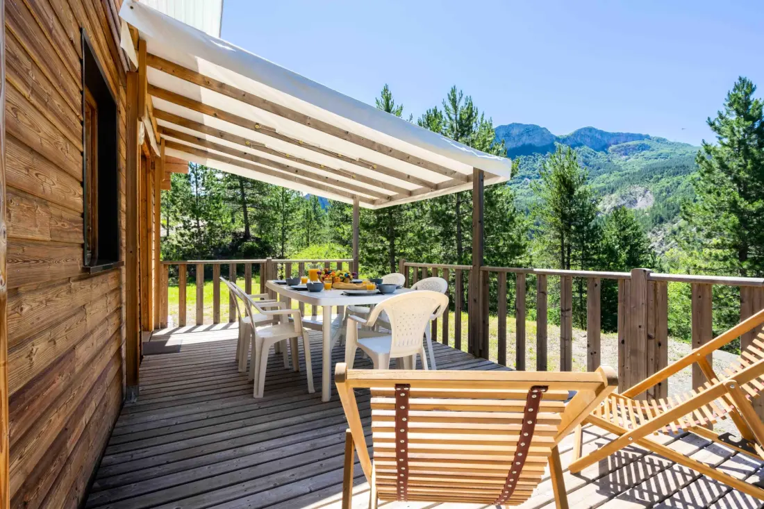Flower Camping Le Clot du Jay 3 Csillagok★★★