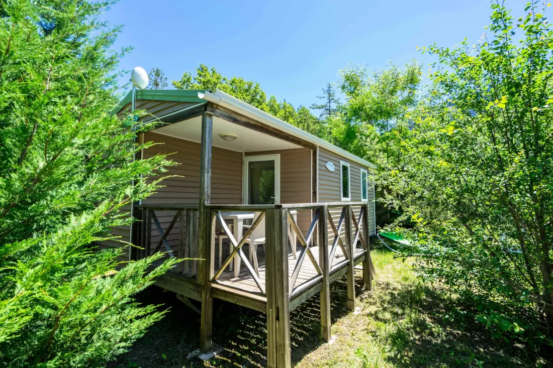 Flower Camping Le Clot du Jay 3 Csillagok★★★