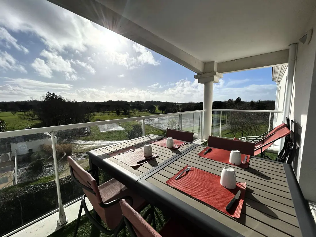 Green Marine Residence