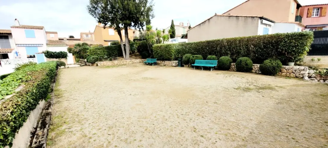 Ferienwohnung F2 in Residence mit Pool