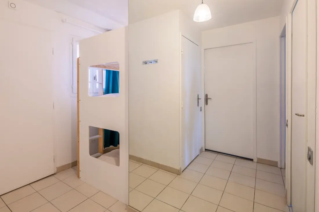 La Pearl Marine Apartment -