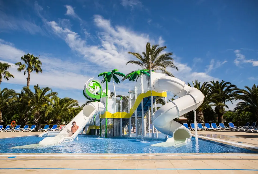 Camping Estival Vendrell Platja door Viajes Velero 3 Sterren★★★