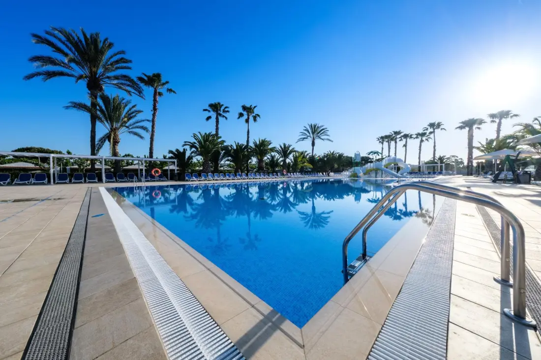 Camping Estival Vendrell Platja door Viajes Velero 3 Sterren★★★