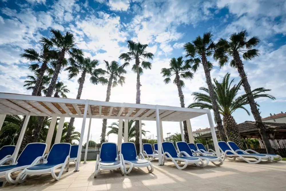 Campsite Estival Vendrell Platja by Viajes Velero /