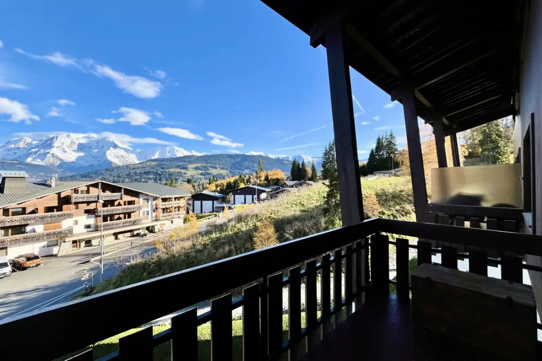 Óriási Balcony a Comblouxban