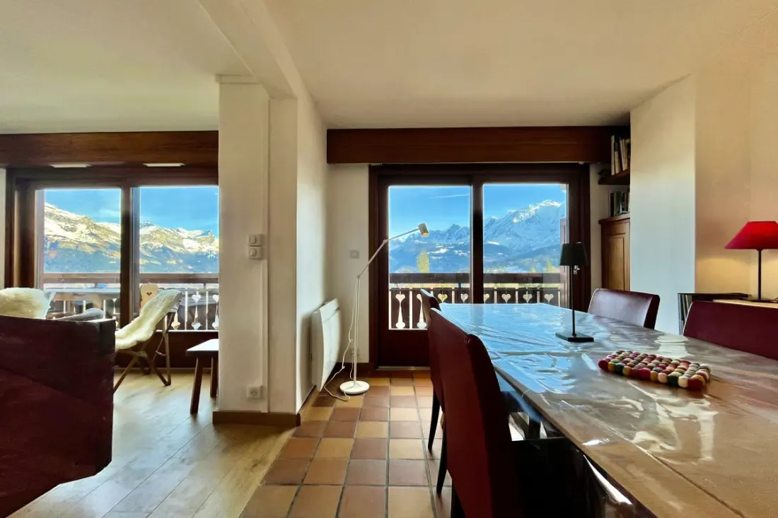 Maradj Les Montagnes-ban a View Imprenable