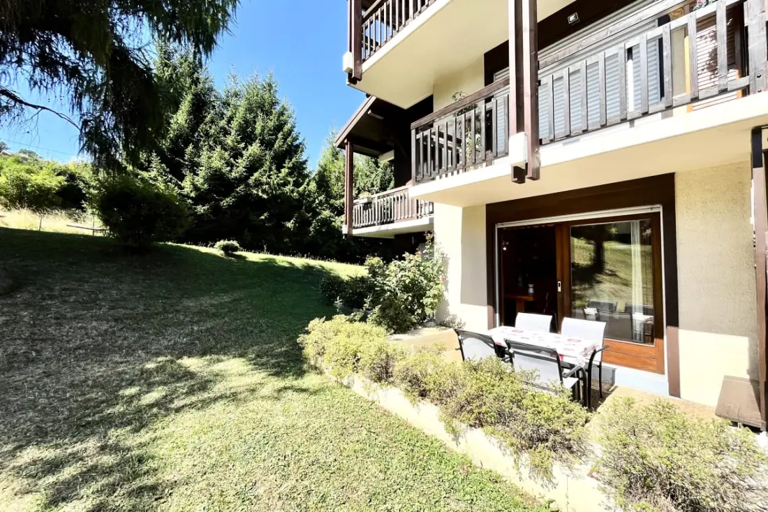 A Sapin Terrace