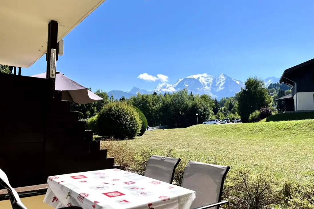 A Sapin Terrace