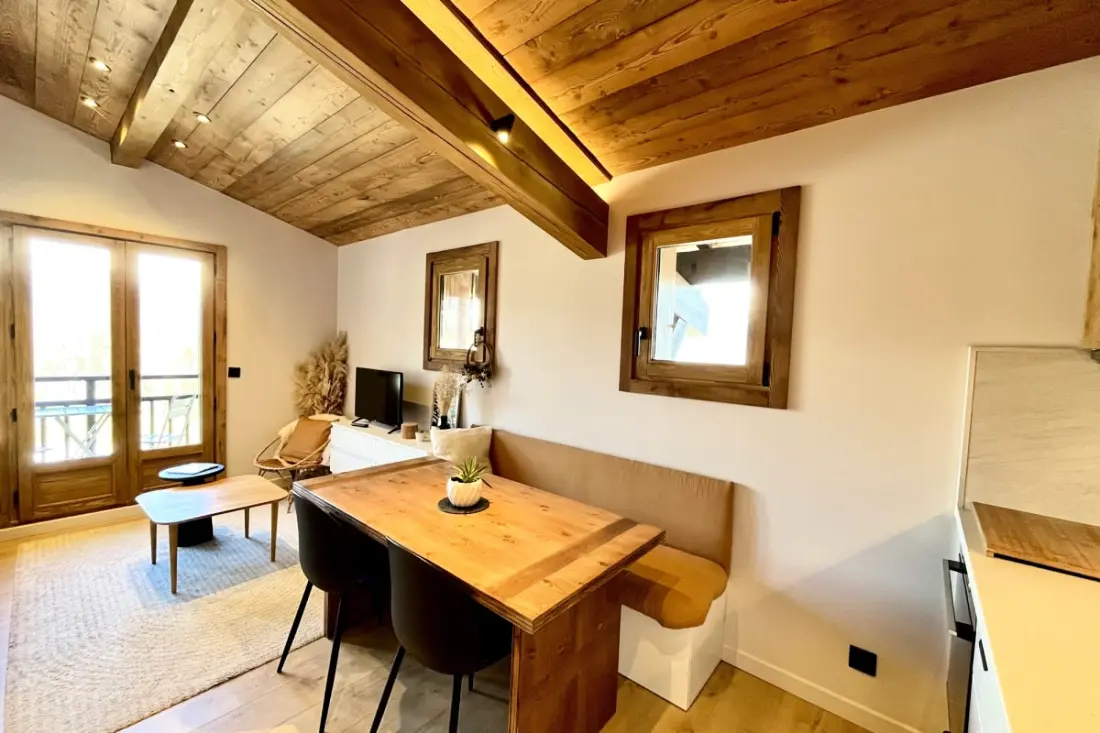 Charming Studio Mountain & Balcony Megtekintés