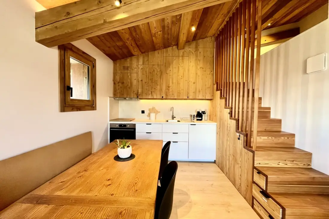 Charming Studio Mountain & Balcony Megtekintés