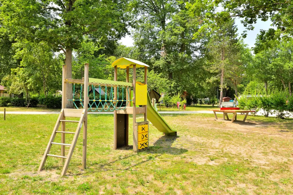 Campsite Sezonova Etang de la Vallée.