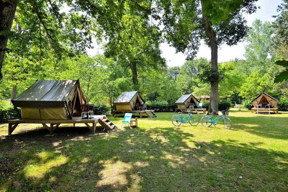 Campsite Sezonova Etang de la Vallée.