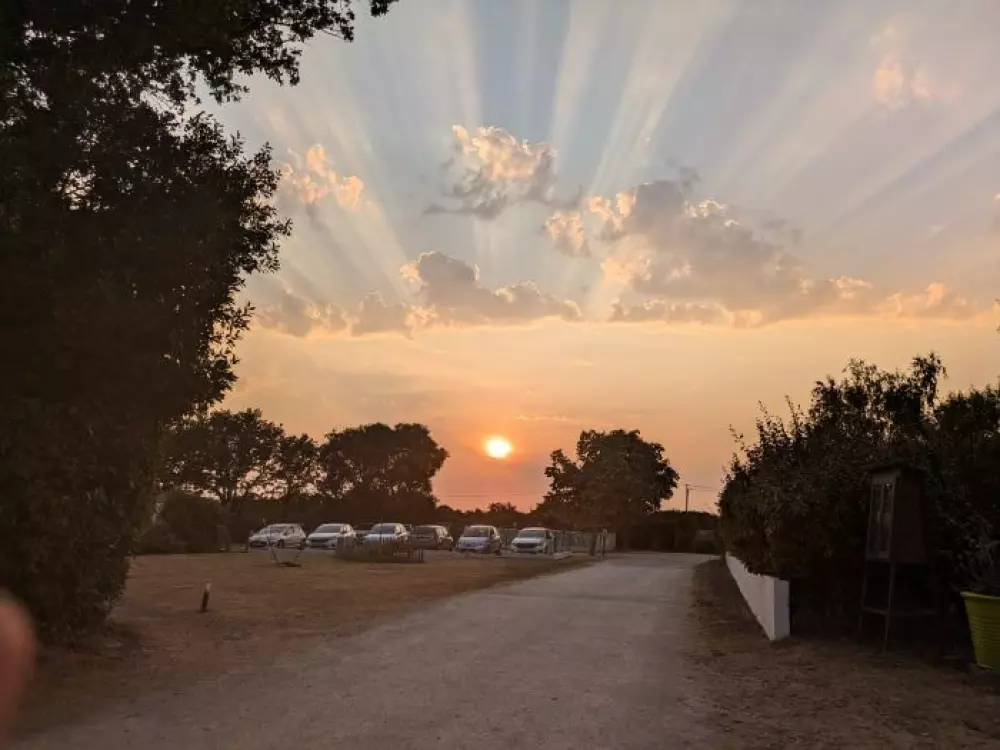 Camping El Trébol de 4 Hojas 3 Estrellas★★★