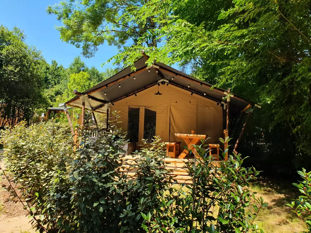 Camping El Trébol de 4 Hojas 3 Estrellas★★★