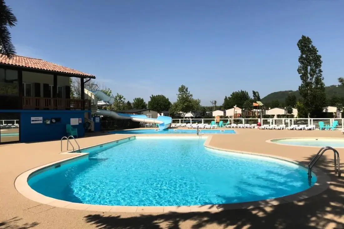Residence Mobilhome 3 Schlafzimmer Camping Les Rives De Condrieu