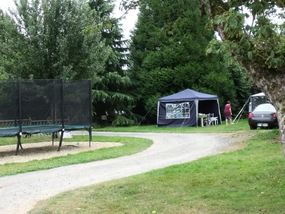 Ushuaïa Villages - Camping Les Pommiers Pays d'Auge 3 Sterne★★★