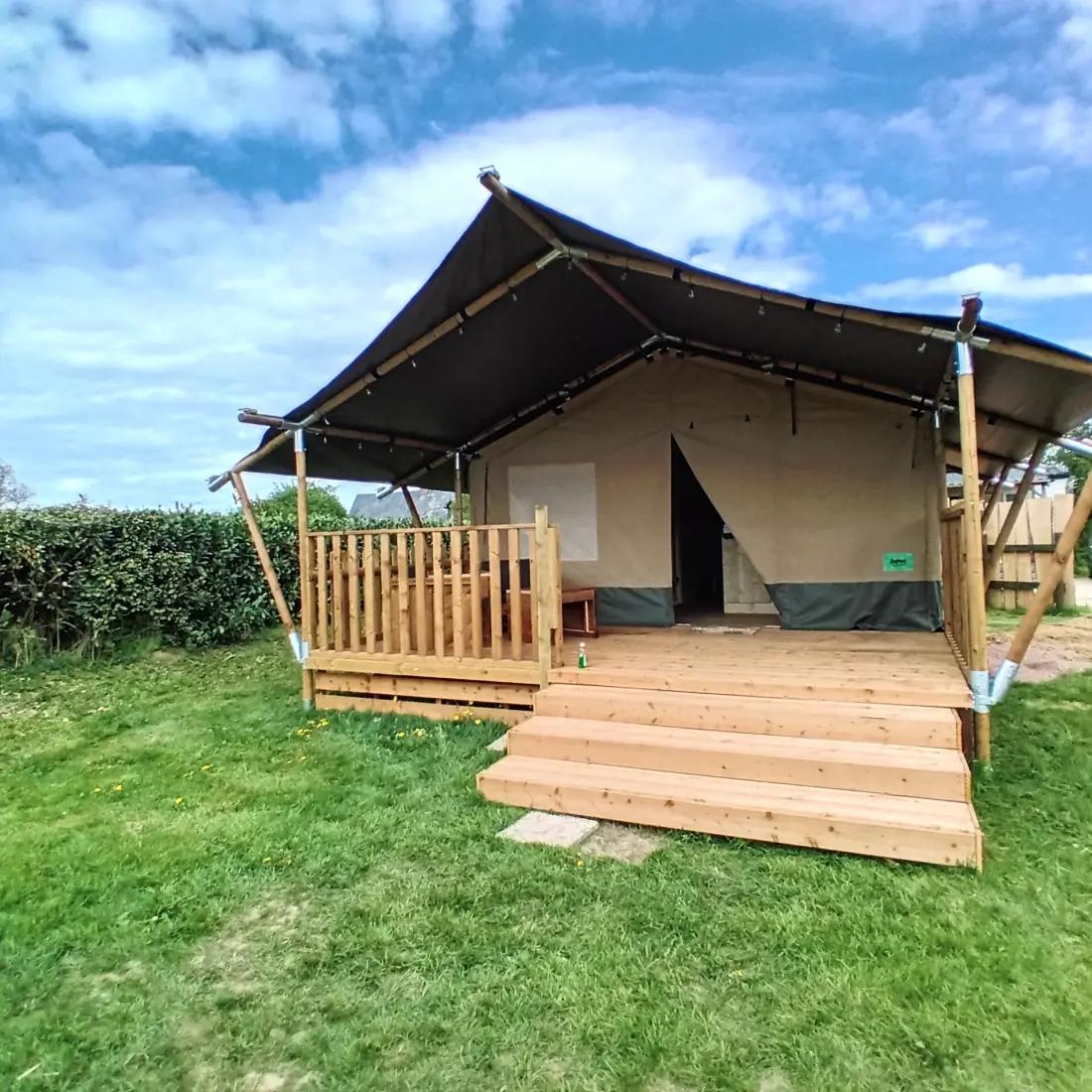 Ushuaïa Villages - Camping Les Pommiers Pays d'Auge 3 Sterren★★★